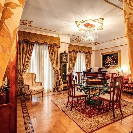Apartmán Domus Vittoria - The Luxury Quintessence Sorrento Exteriér fotografie
