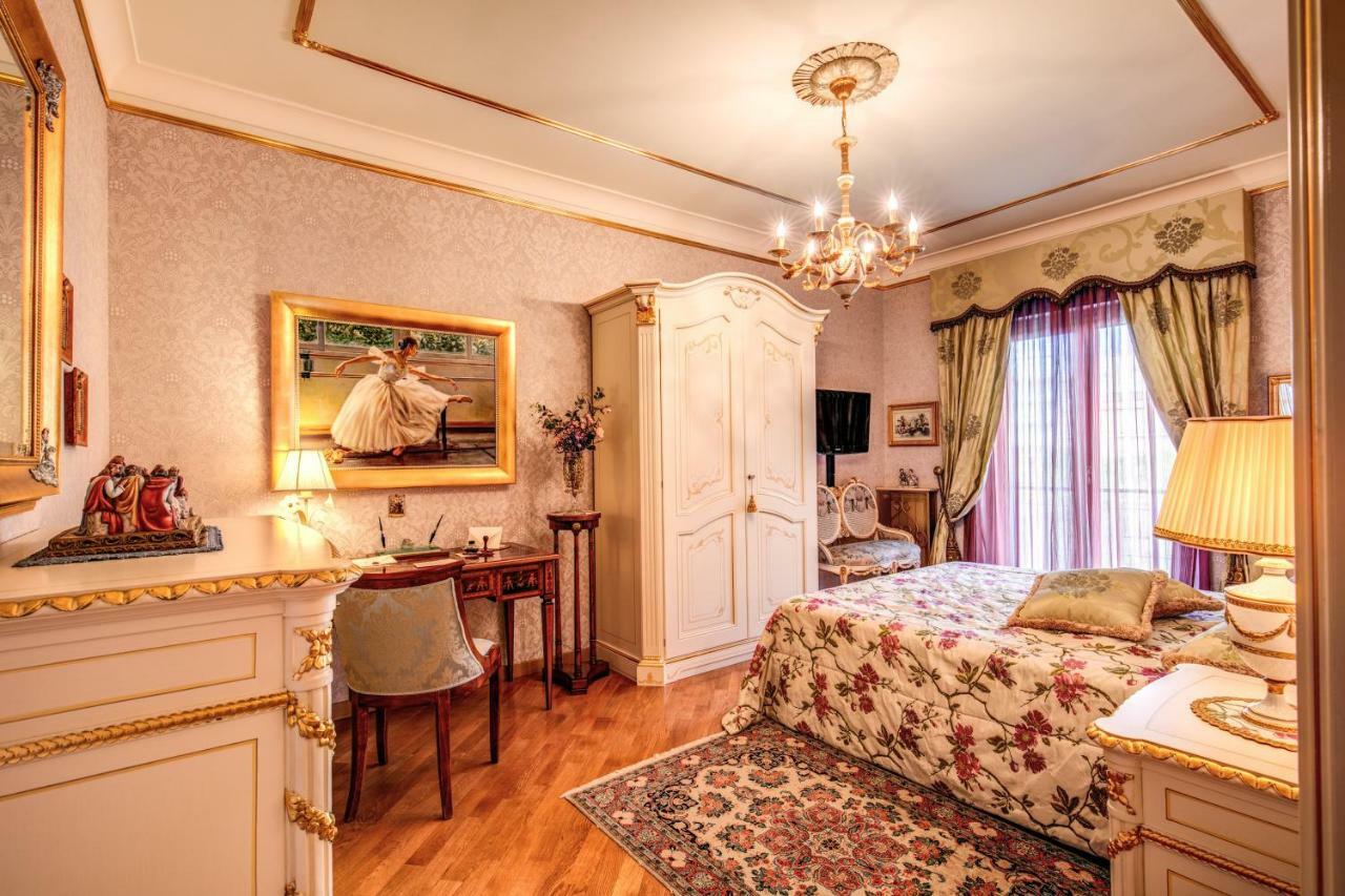 Apartmán Domus Vittoria - The Luxury Quintessence Sorrento Exteriér fotografie
