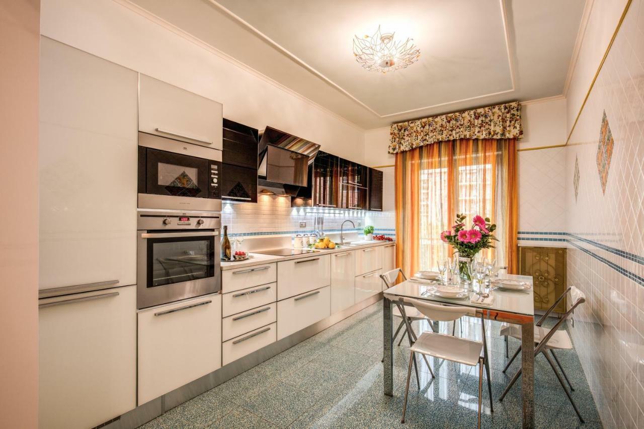 Apartmán Domus Vittoria - The Luxury Quintessence Sorrento Exteriér fotografie