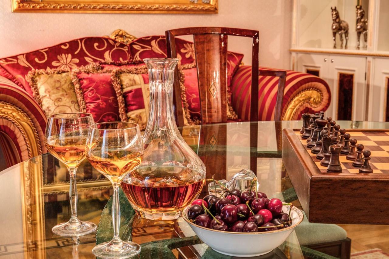 Apartmán Domus Vittoria - The Luxury Quintessence Sorrento Exteriér fotografie