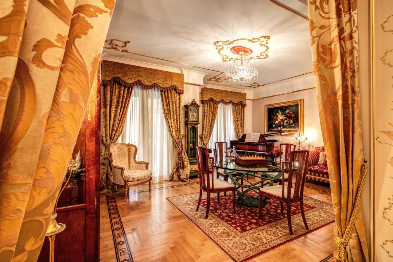 Apartmán Domus Vittoria - The Luxury Quintessence Sorrento Exteriér fotografie